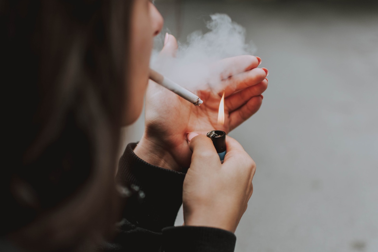 Cigarety zabijú 11-tisíc Slovákov ročne. Aplikácia vypočíta tvoje náklady na fajčenie.